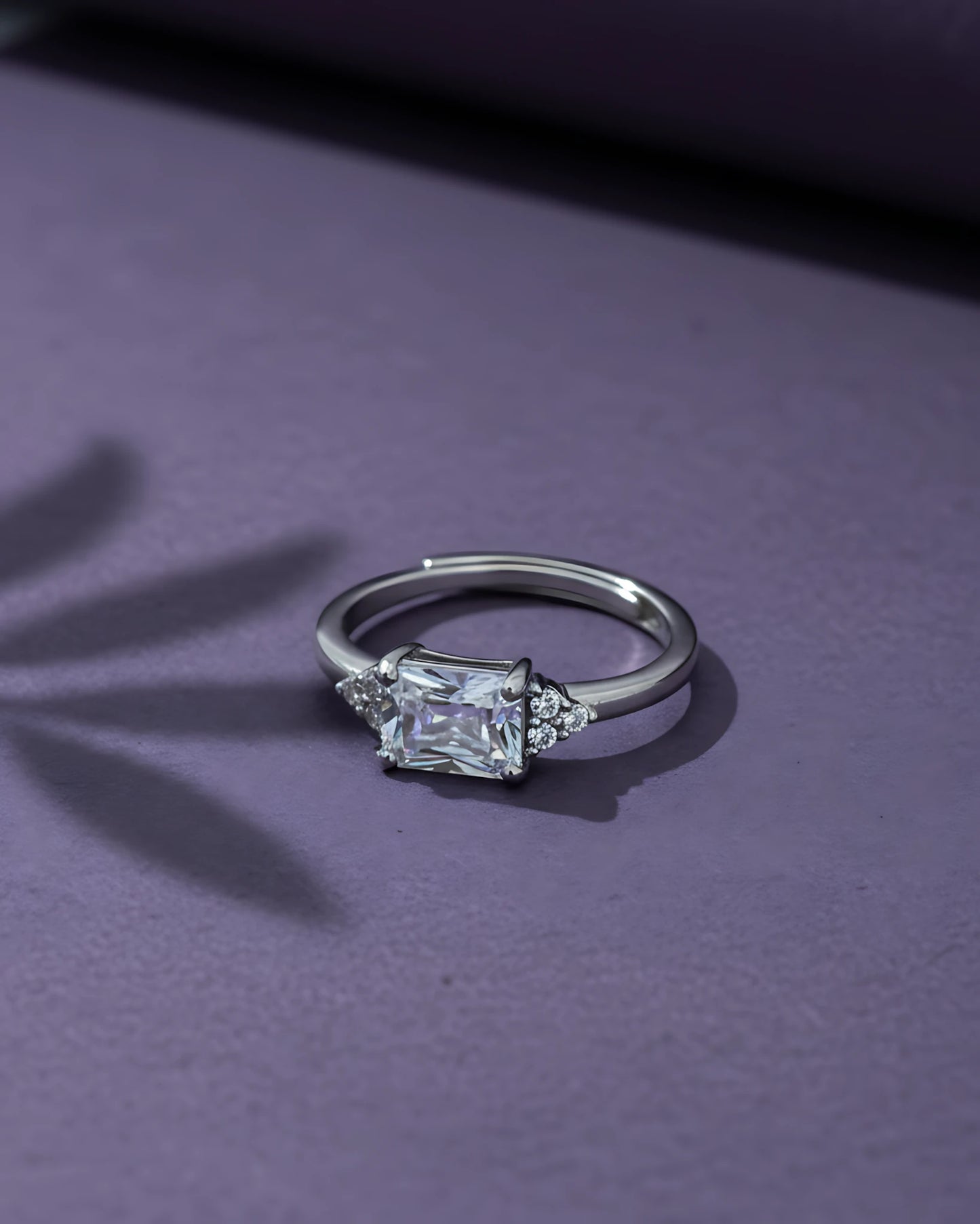 Regal Shine Adjustable Ring