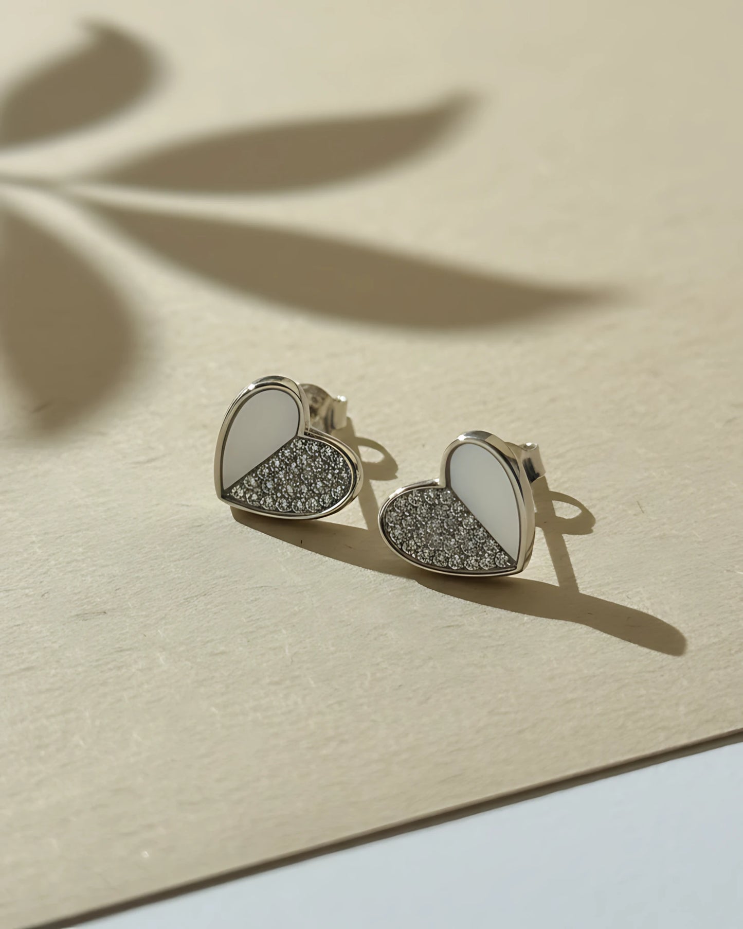 3D Pearl Heart Studs
