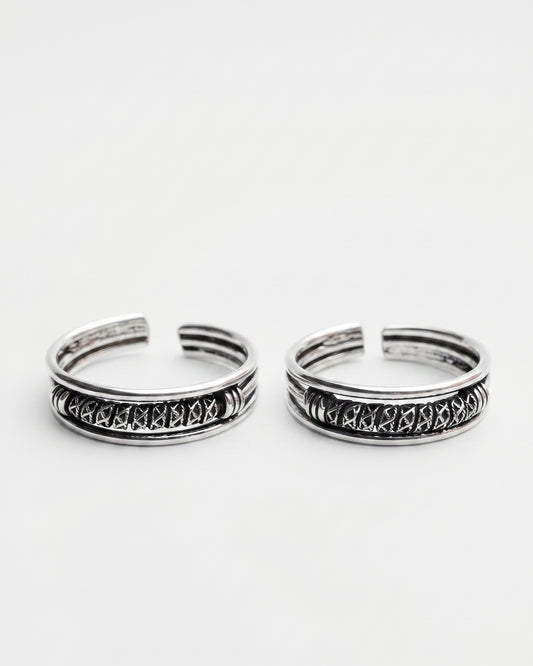 Woven Geometric Toe Rings