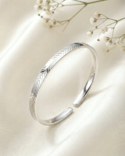 Chevron Detail Bangle
