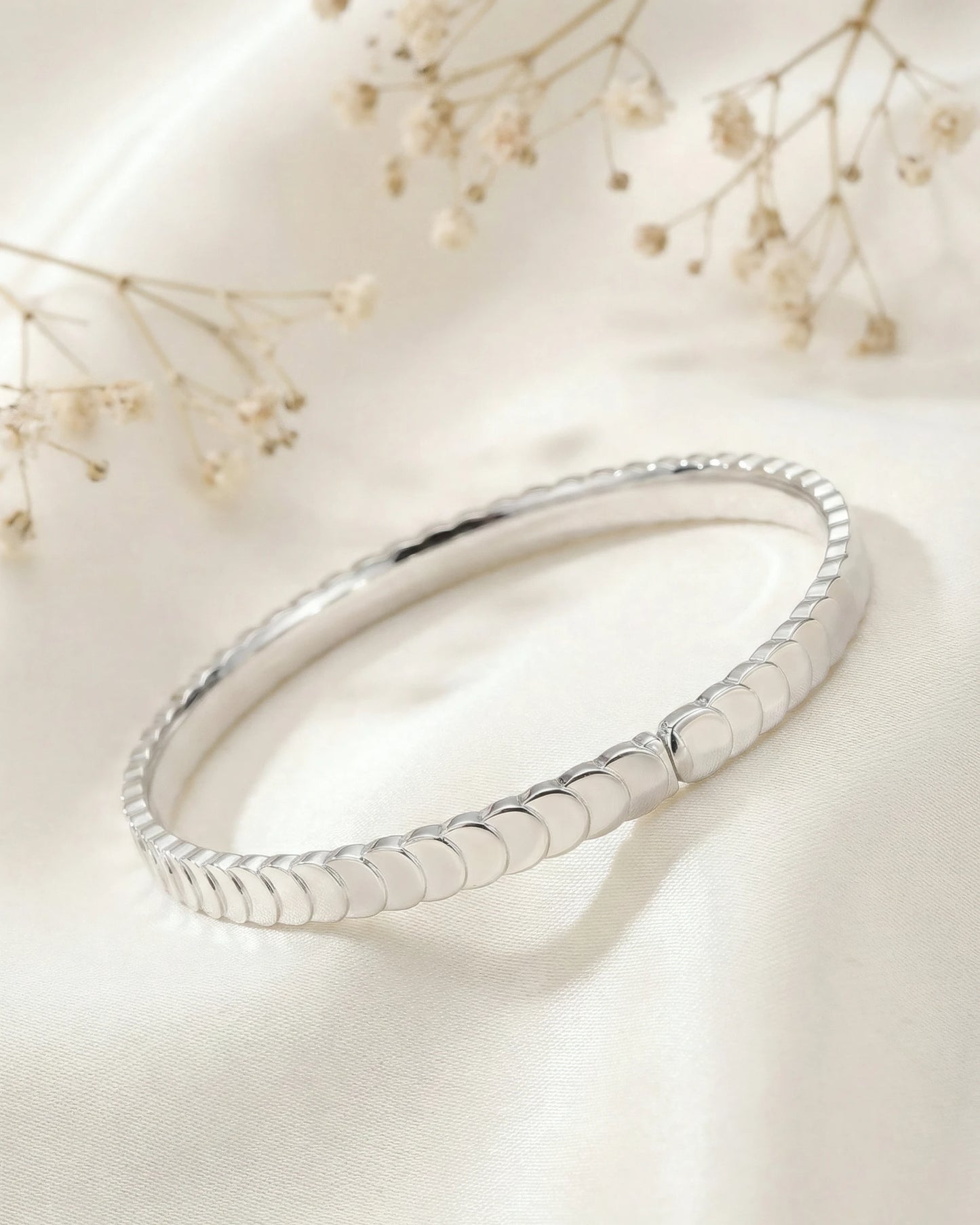 Sculpted Scale Bangle