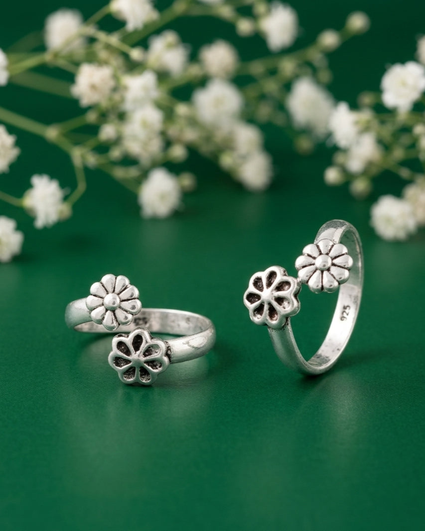 Twin Flora Bypass Toe Rings