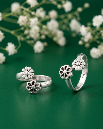 Twin Flora Bypass Toe Rings