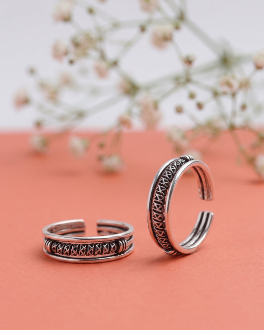 Woven Geometric Toe Rings