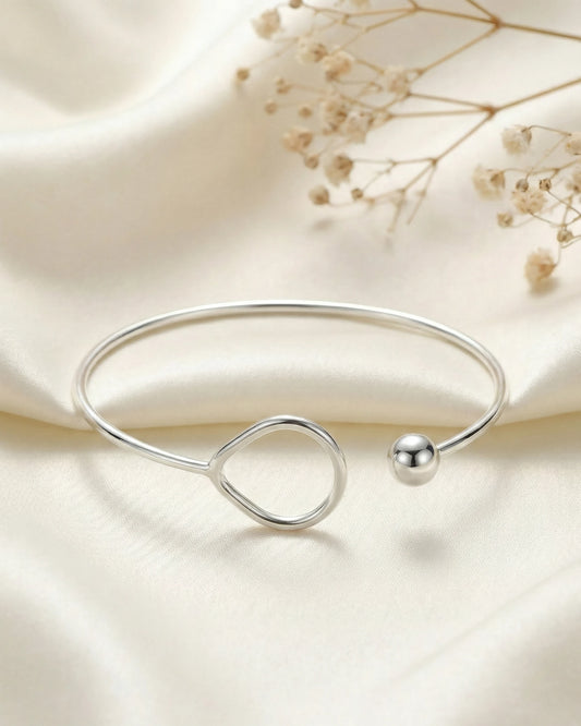 Minimalist Loop Cuff Bangle