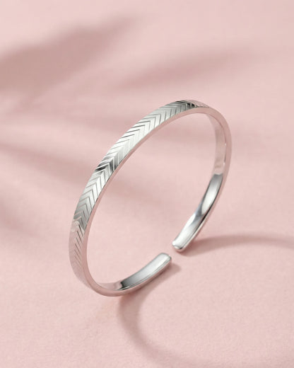 Chevron Detail Bangle
