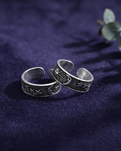 Antique Radiance Engraved Toe Rings