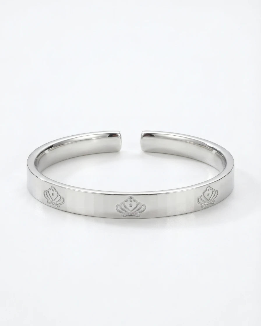 Regal Crown Bangle
