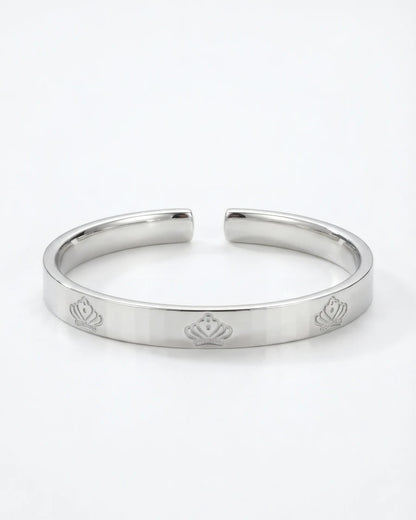 Regal Crown Bangle