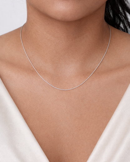 Sleek Essential Snake Chain