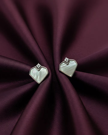 Pearl Heart Studs | 925 sterling silver earrings