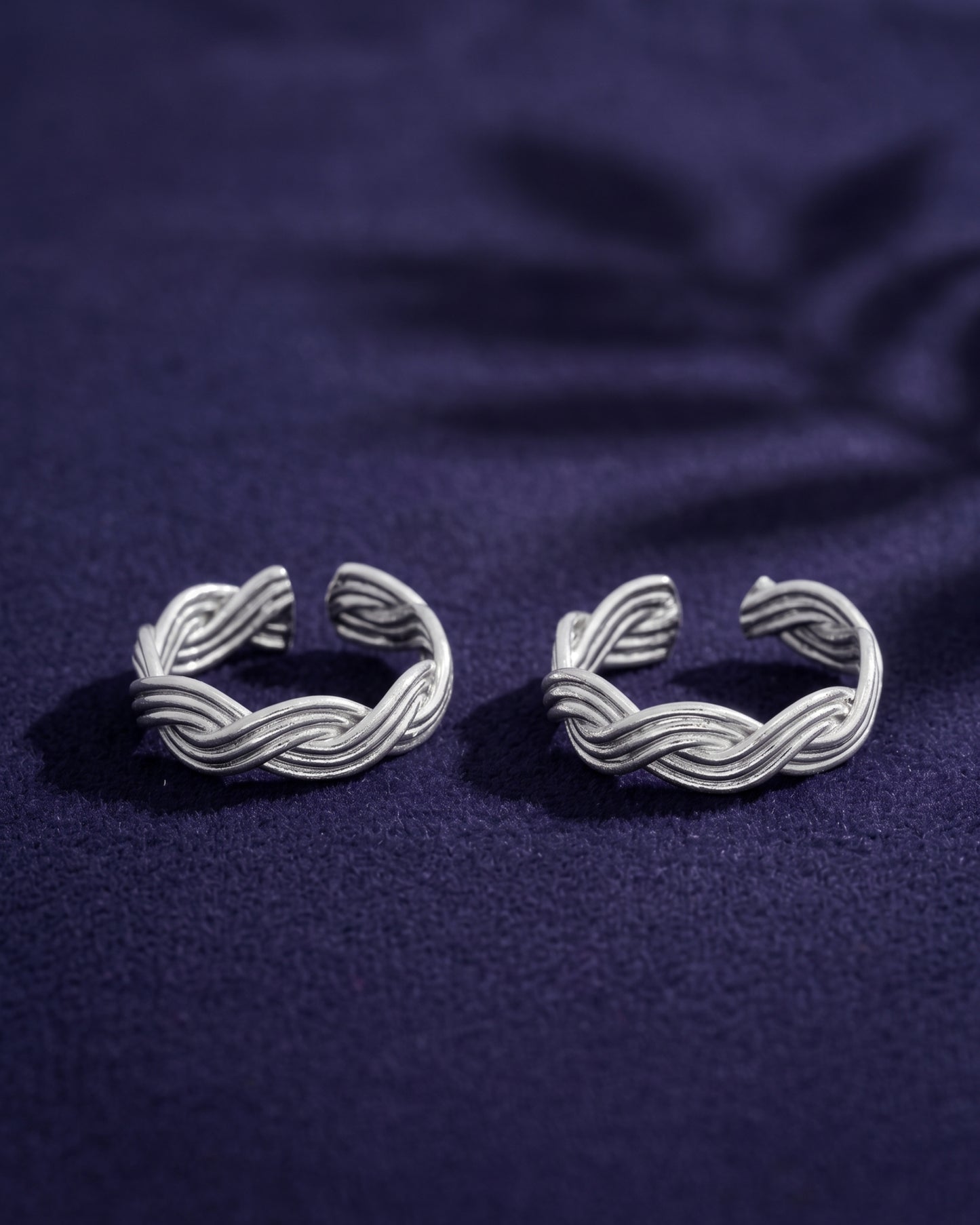 Twisted Wave Toe Rings