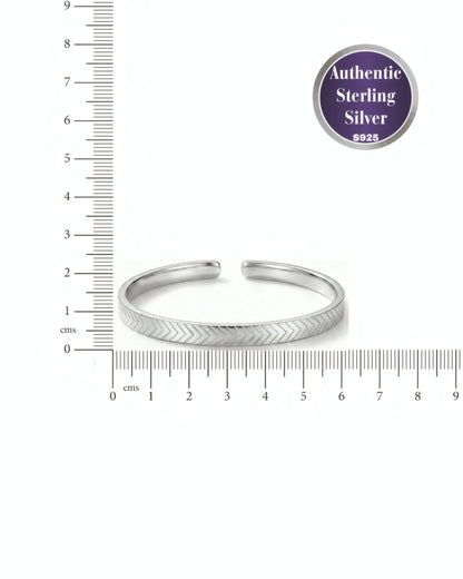 Chevron Detail Bangle