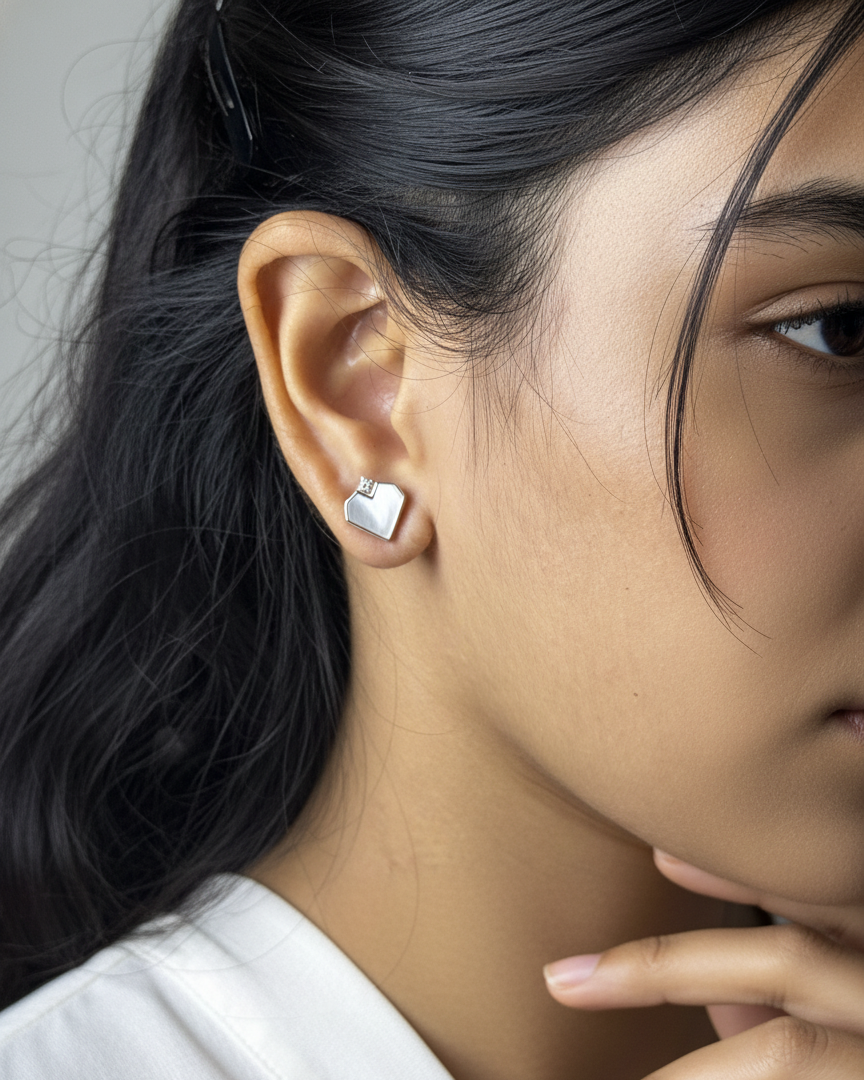 Pearl Heart Studs | 925 sterling silver earrings